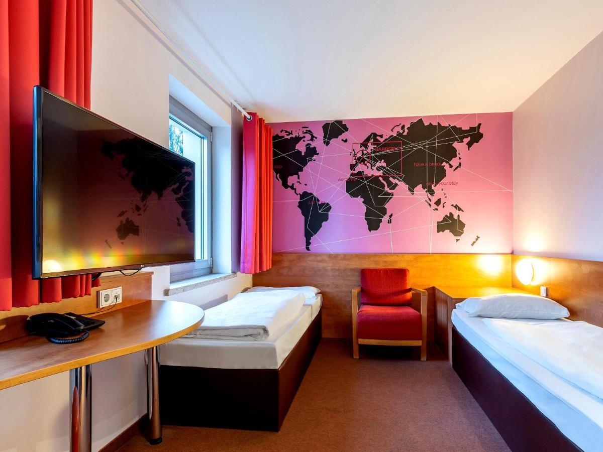 Hotel Hannover-Гарбсен Экстерьер фото